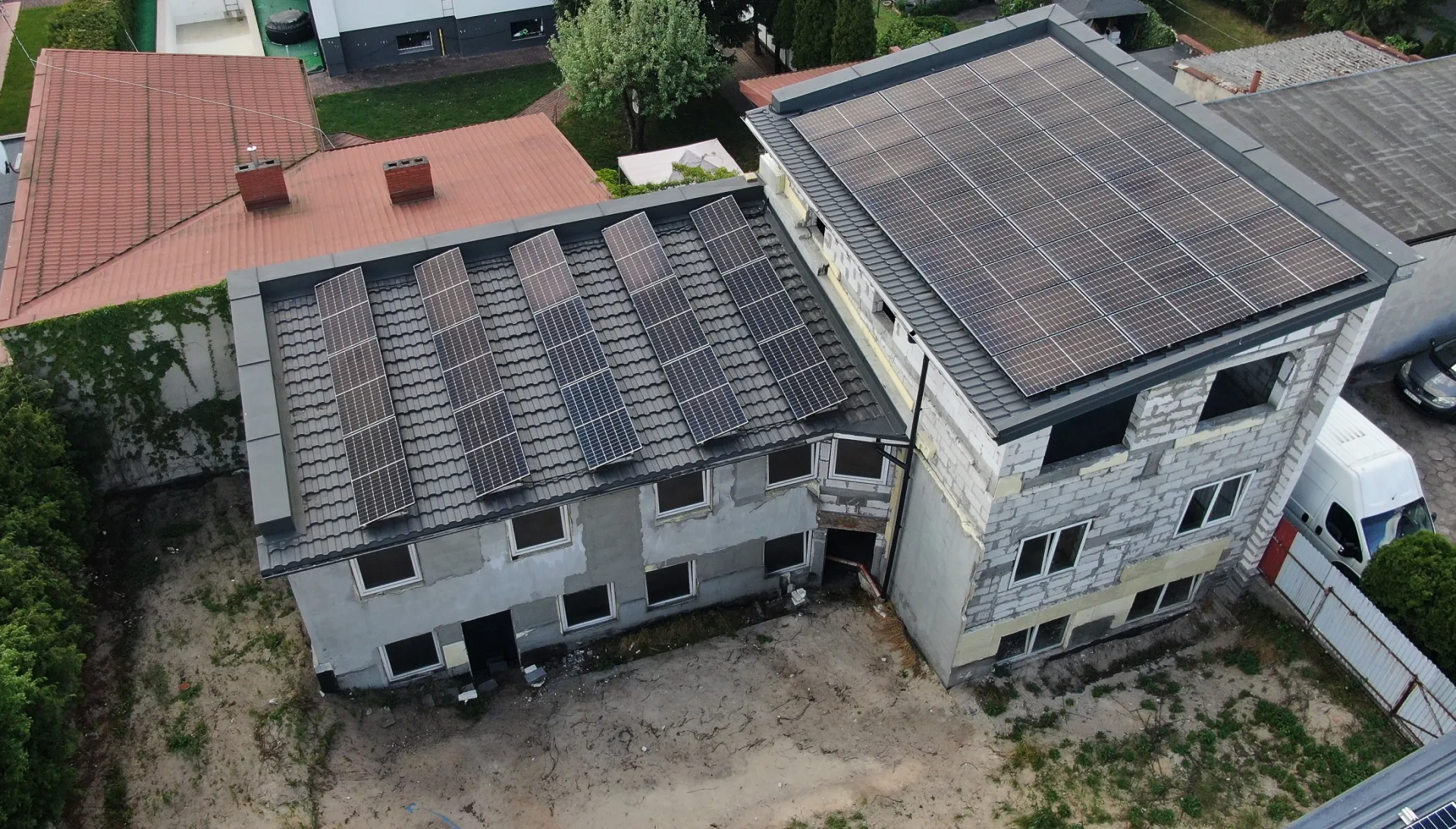 DOM / PÓŁ DOMU - wolnostojący, BEZ POŚREDNIKÓW, 2xPC, 2xPV