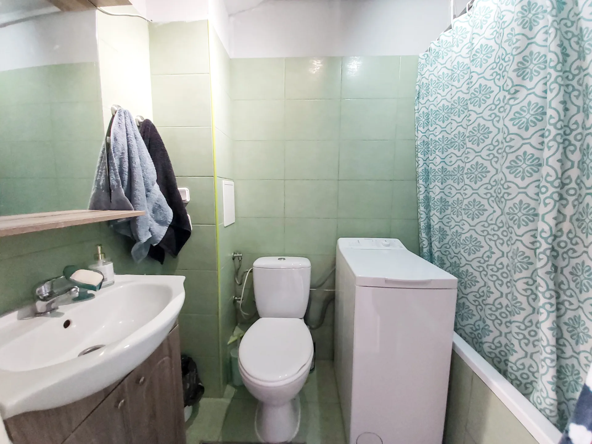 Bezpośrednio: słoneczna kawalerka, Tysiąclecie, 30m2, oddzielna kuchnia