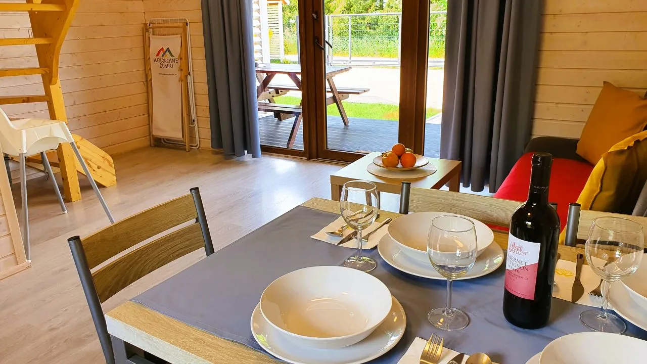 Ośrodek wypoczynkowy "Kolorowe Domki" NA SPRZEDAŻ