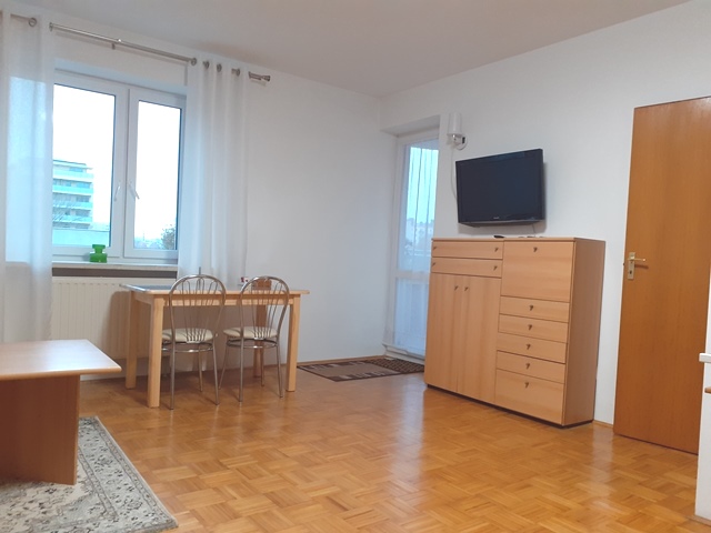 Mieszkania 43m2 pokój z kuchnią i garaż Warszawa Abrahama