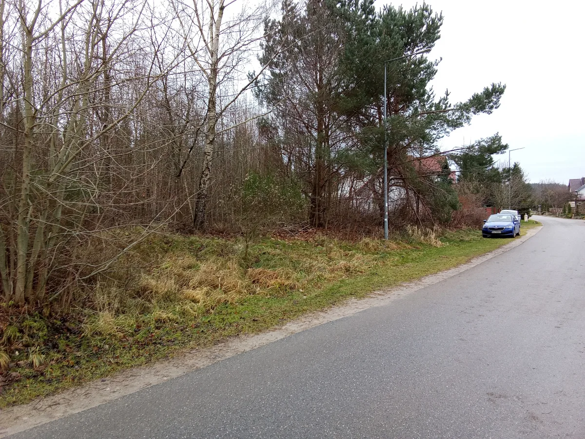 Działka budowlana 978 m2 w Sopieszynie