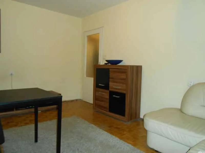 Wynajme mieszkanie W-wa Powiśle 39m2 2-pokoje