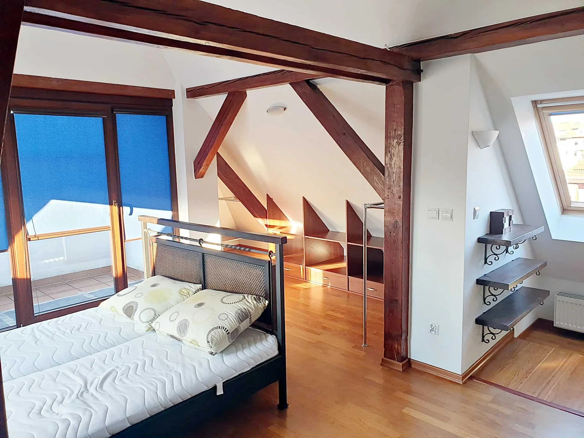 Mieszkanie dwupoziomowe 49m2, Ołtaszyn | Dwa balkony + parking