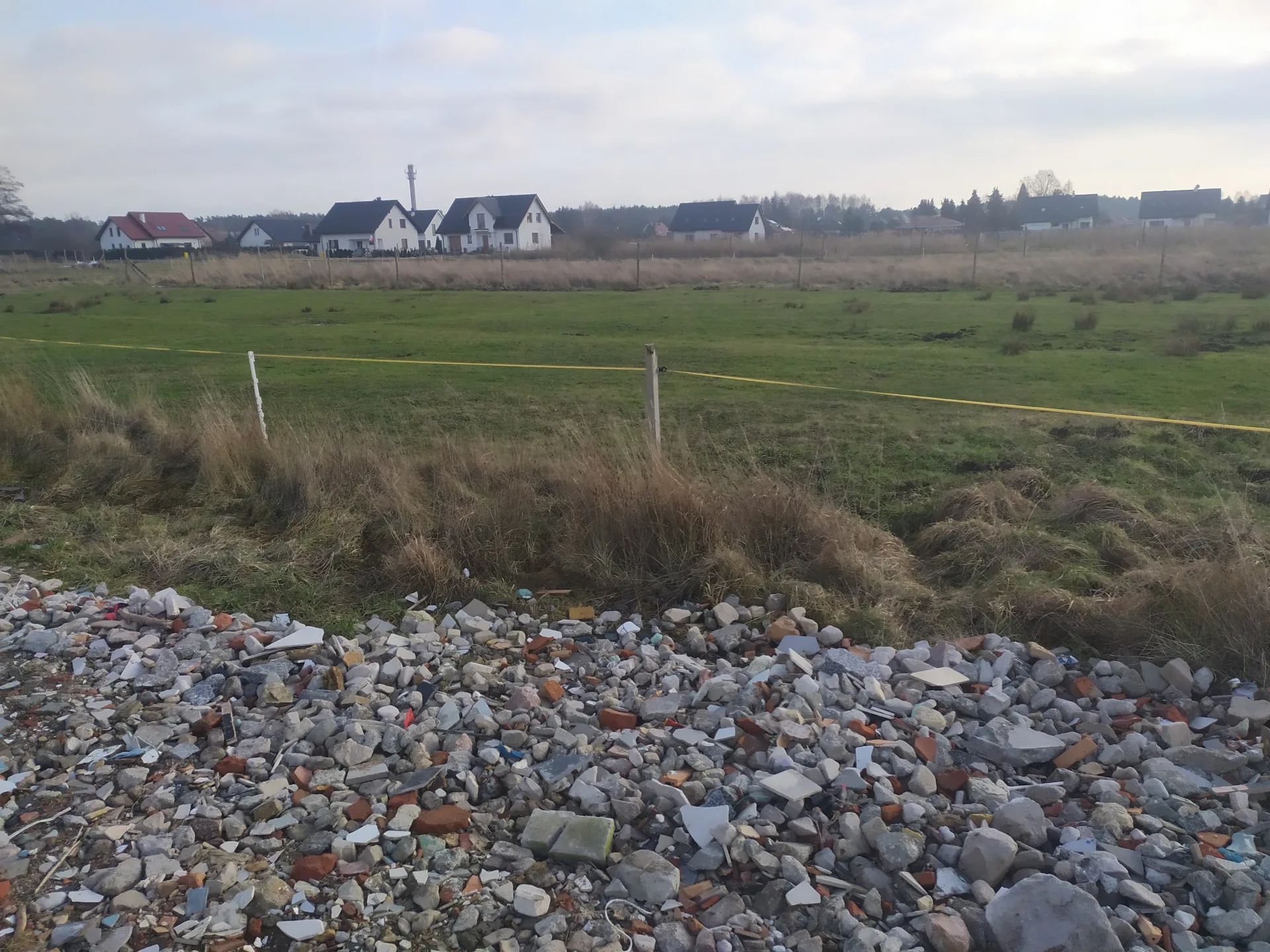 Działka 1500m na sprzedaż w cichej okolicy