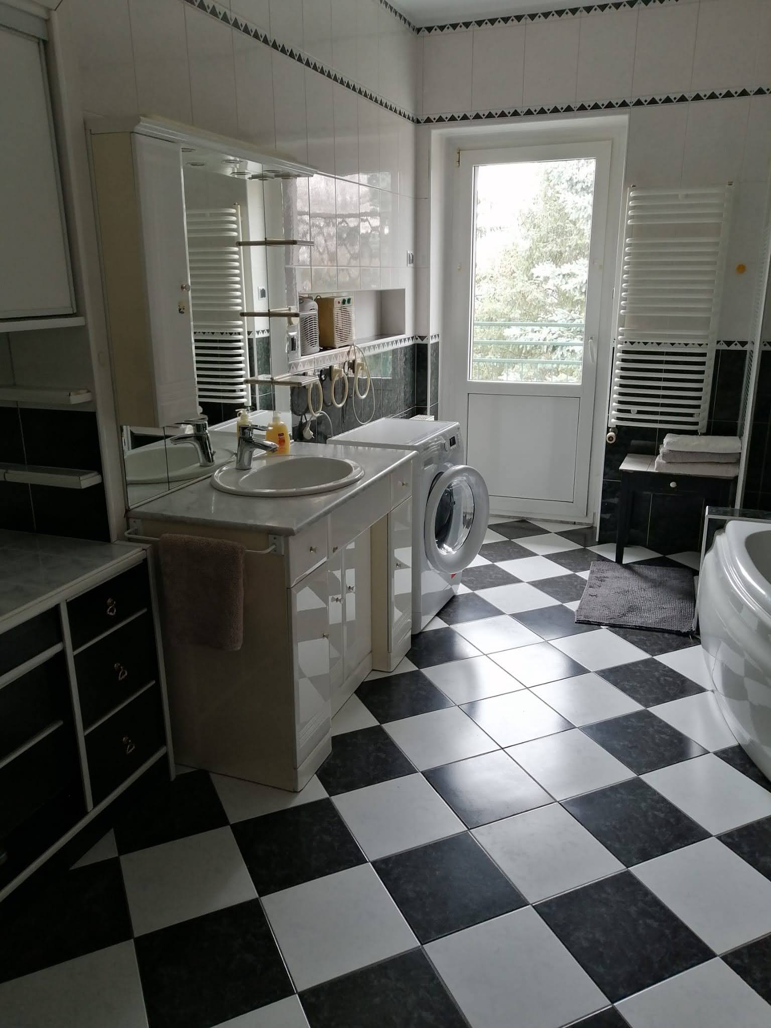 Atrakcyjne mieszkanie w starym budownictwie - Leszno